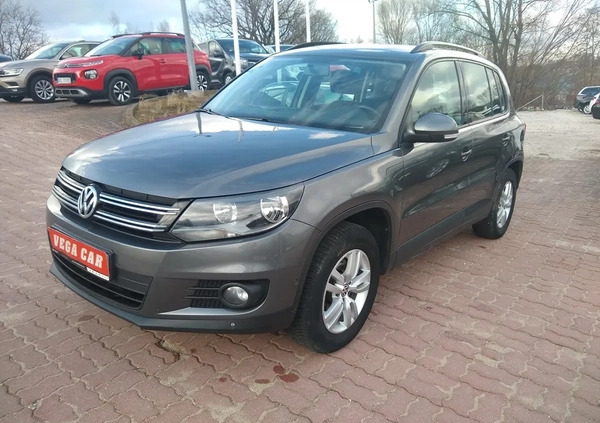 Volkswagen Tiguan cena 49900 przebieg: 285903, rok produkcji 2013 z Wałbrzych małe 211